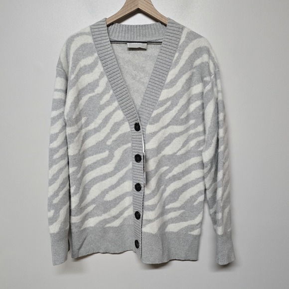 Everlane Wonens Oversized Alpaca Tiger Jacquard Cardigan White/Gray Sz S NWT - Picture 4 of 14